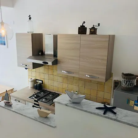 Blue Starfish Apartment *